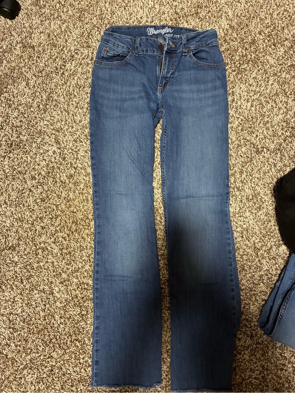 Jeans - Picture 2 of 3
